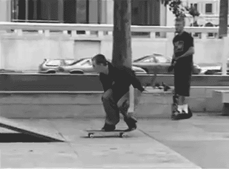 bt, 大狗将担任, AA