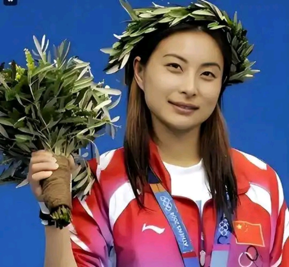 她去学跳水, 己运动生涯